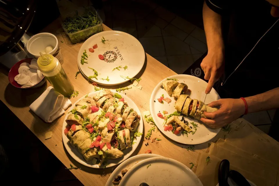ITALIAN RESTAURANT & PIZZERIA IN LOCARNO IN THE CITY CENTRE — Hotel La Palma au Lac
