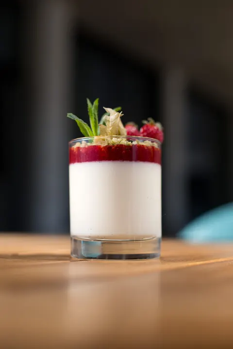Food and Drinks