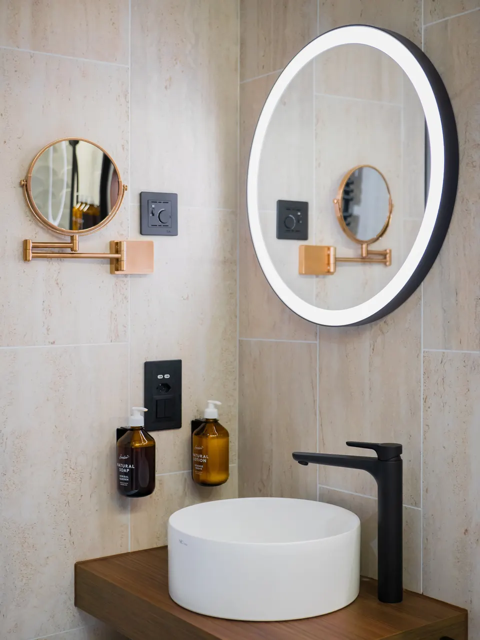 Superior Doppelzimmer mit Seeblick — Hotel La Palma au Lac