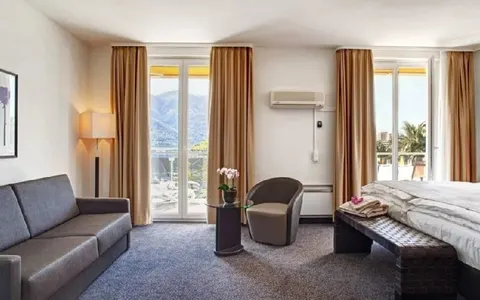 Get in touch with Hotel La Palma au Lac — Hotel La Palma au Lac