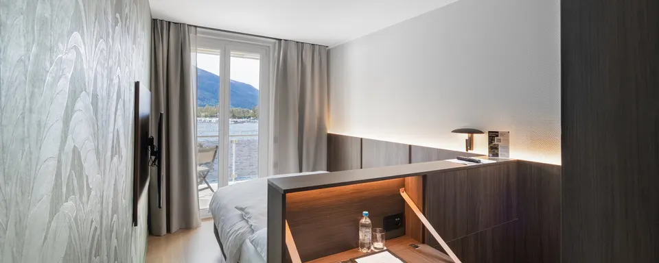 Chambre double classique avec vue sur le lac — Hotel La Palma au Lac