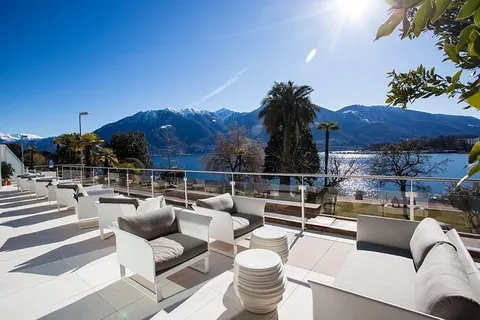 Ristoranti sul lago a Locarno — Hotel La Palma au Lac