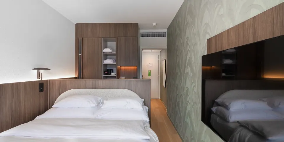 Chambre double classique avec vue sur le lac — Hotel La Palma au Lac