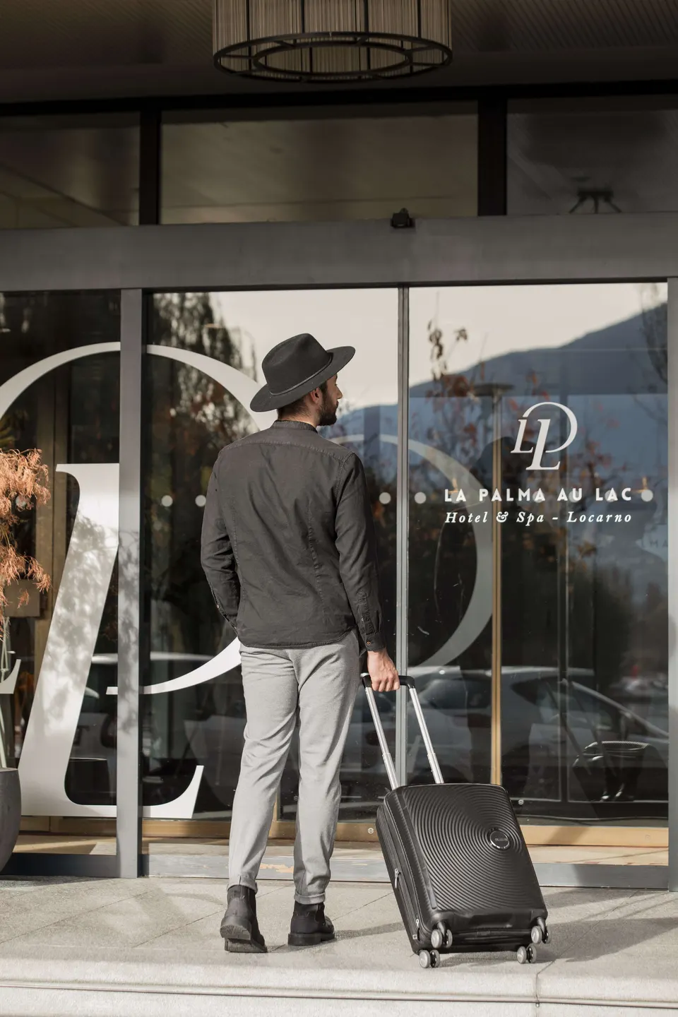 Hotel Locarno Arrival Entrance luxury Guy