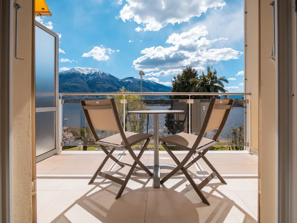Superior Doppelzimmer mit Seeblick — Hotel La Palma au Lac