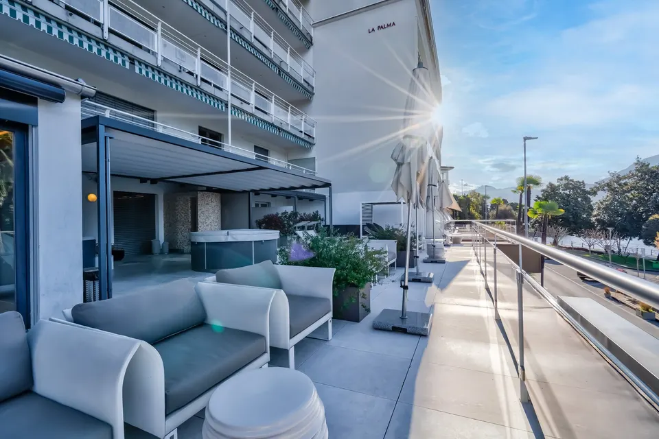 The ideal hotel for your voucher — Hotel La Palma au Lac